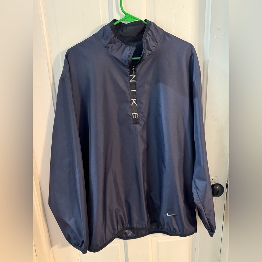 Nike Men's Dark Blue Windbreaker